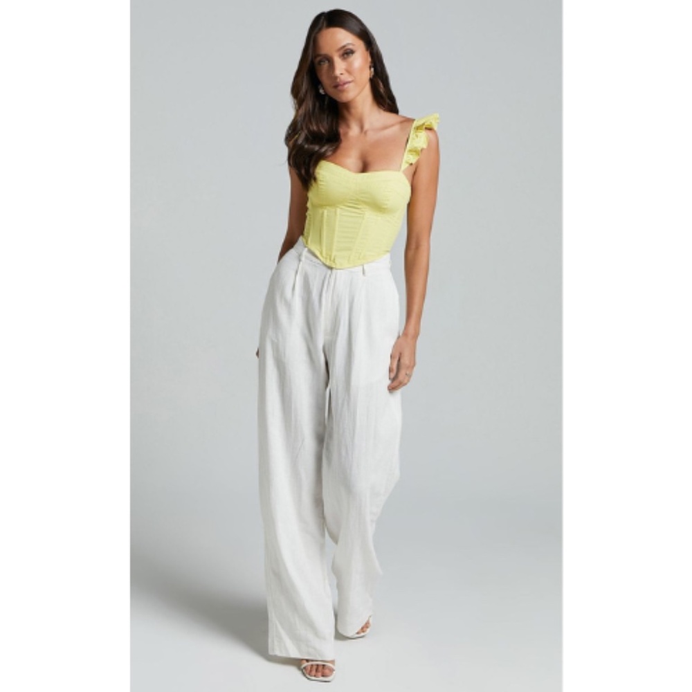 Showpo. Braylen Sweetheart Flutter Sleeve Corset Top in Sun Yellow - Picture 11 of 11